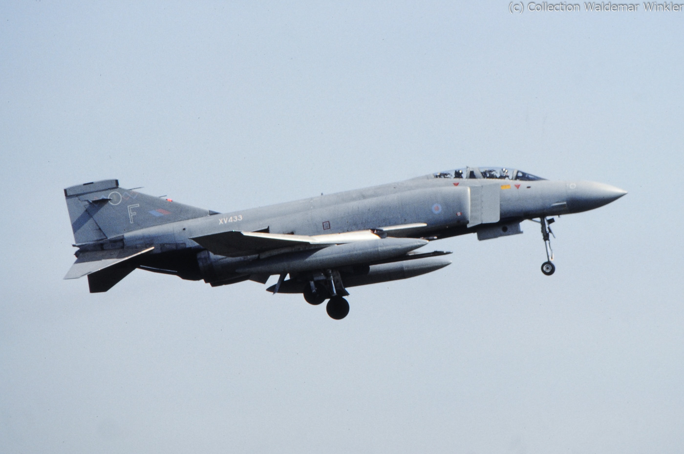 F-4_Phantom_II_DSC_2231.jpg
