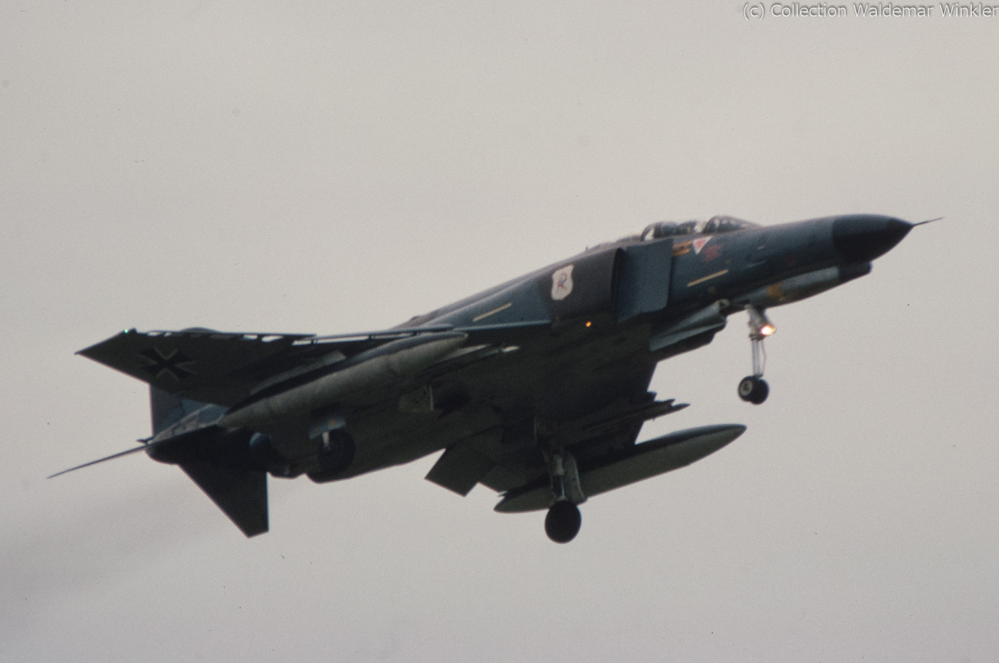 F-4_Phantom_II_DSC_2737.jpg