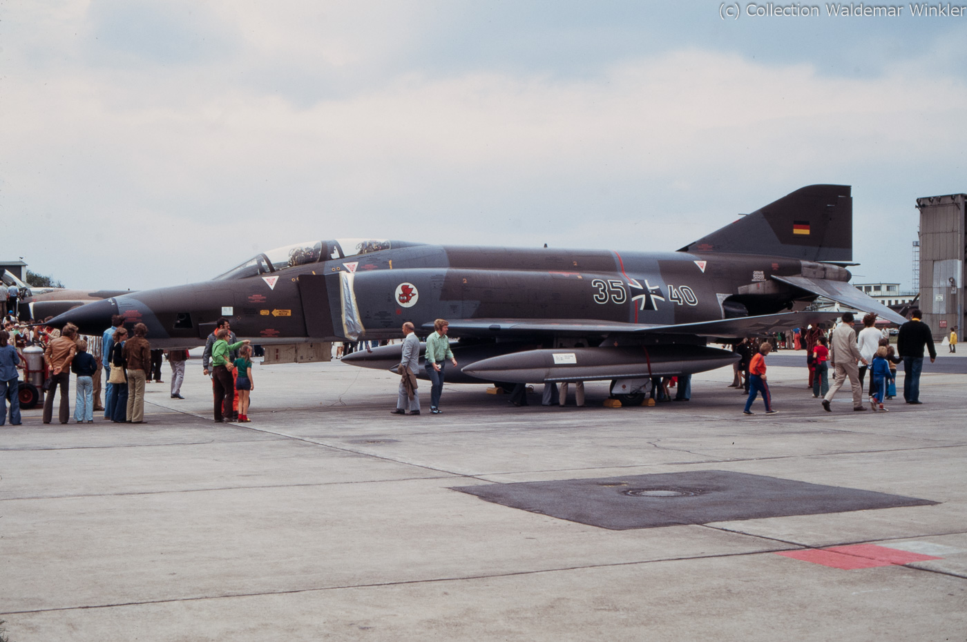 F-4_Phantom_II_DSC_2901.jpg