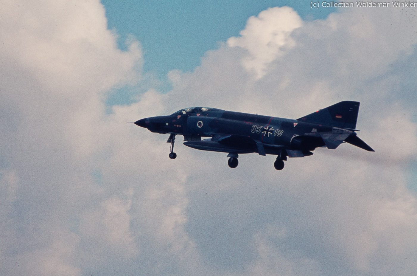 F-4_Phantom_II_DSC_3778.jpg