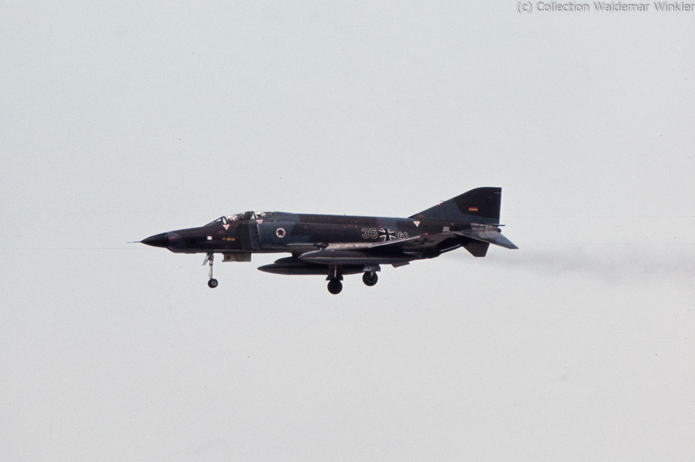 F-4_Phantom_II_DSC_4053.jpg