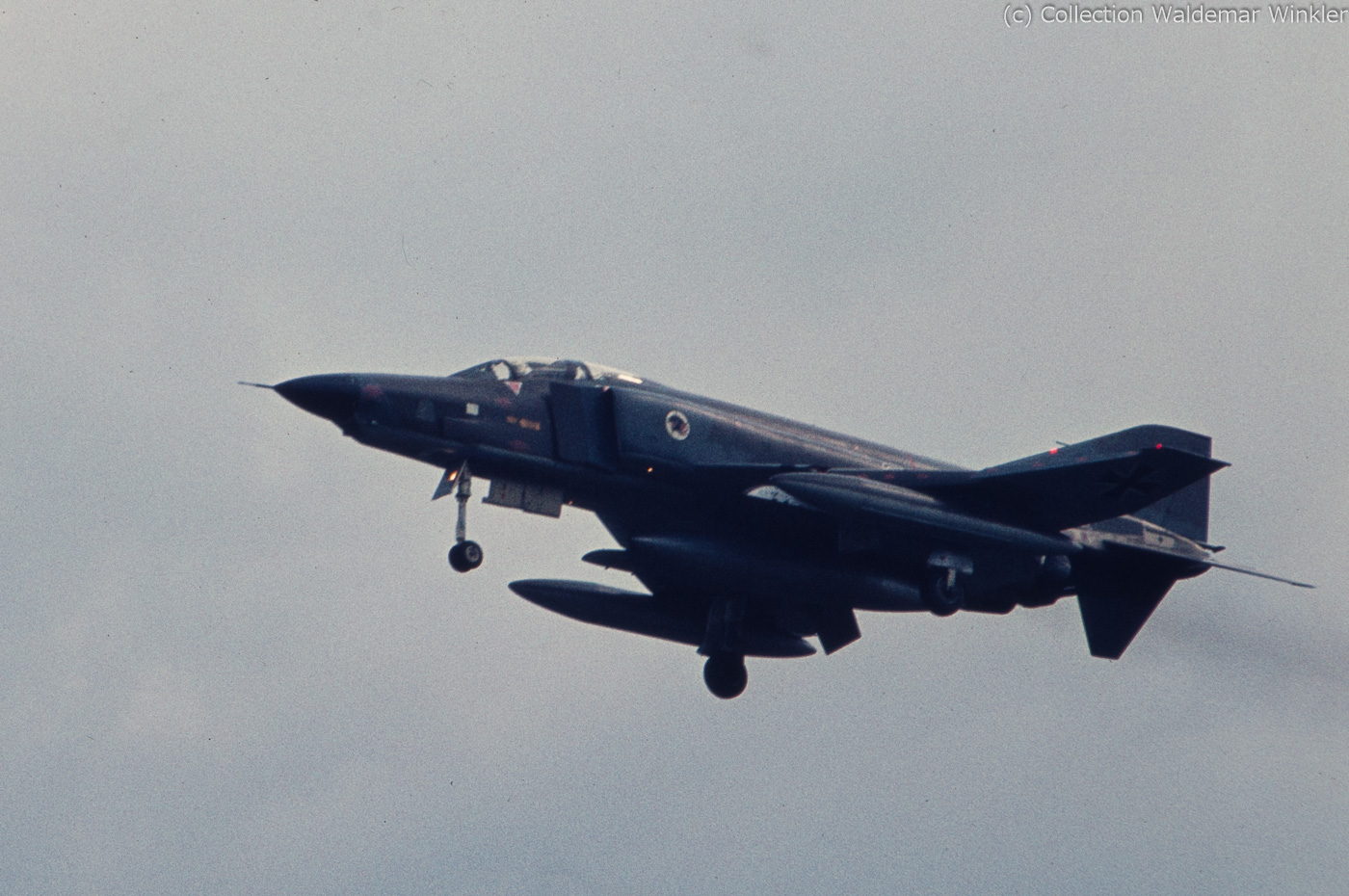 F-4_Phantom_II_DSC_4054.jpg