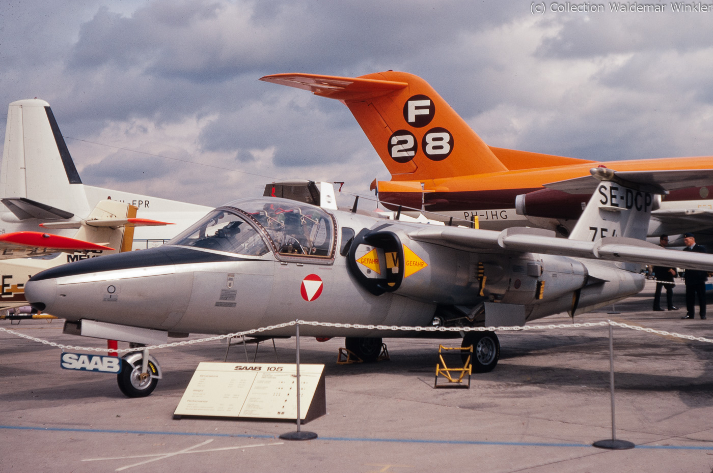 Saab_105_DSC_3101.jpg